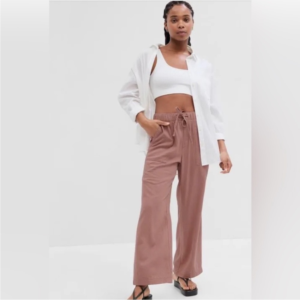 Wide Leg Linen Pants in Blush color